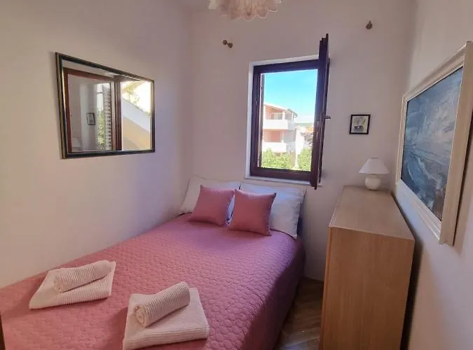 Vedrana * Rogoznica (Sibenik-Knin)